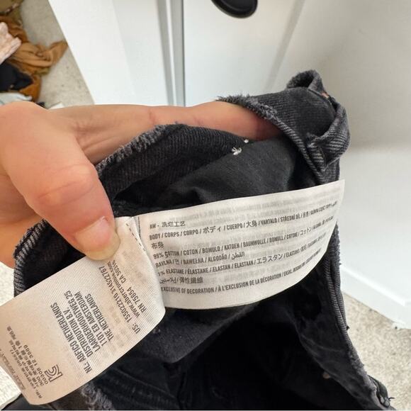 Abercrombie & Fitch The Dad High Rise Relaxed Distressed Black Denim Jeans 32 - Picture 7 of 7